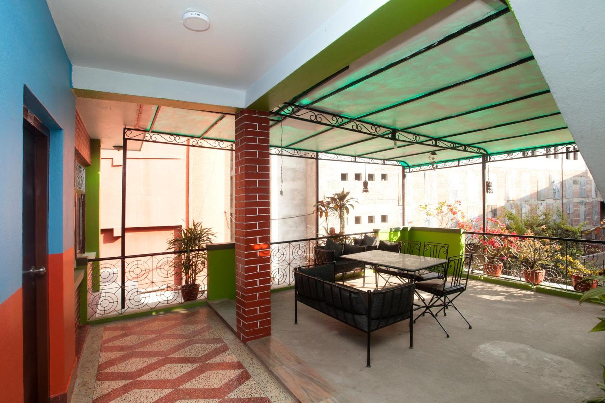 Hotel Green Horizon Катманду Экстерьер фото