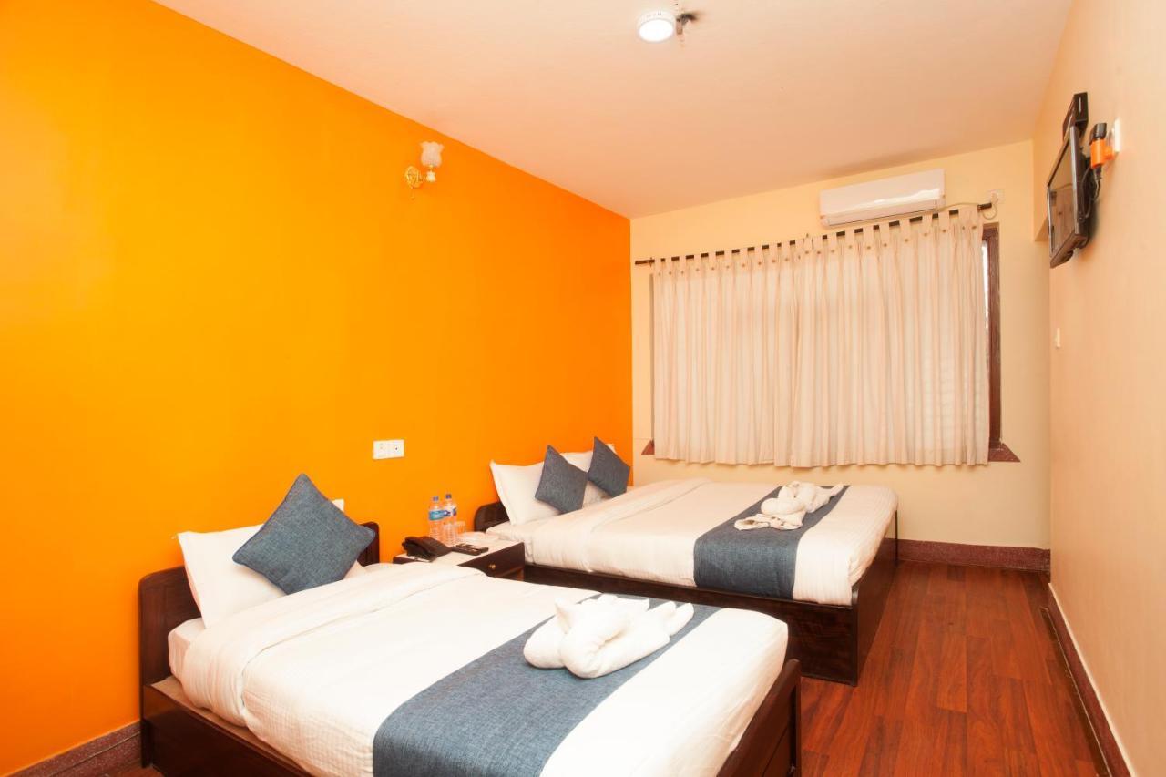 Hotel Green Horizon Катманду Экстерьер фото