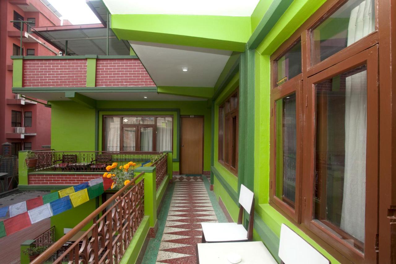 Hotel Green Horizon Катманду Экстерьер фото